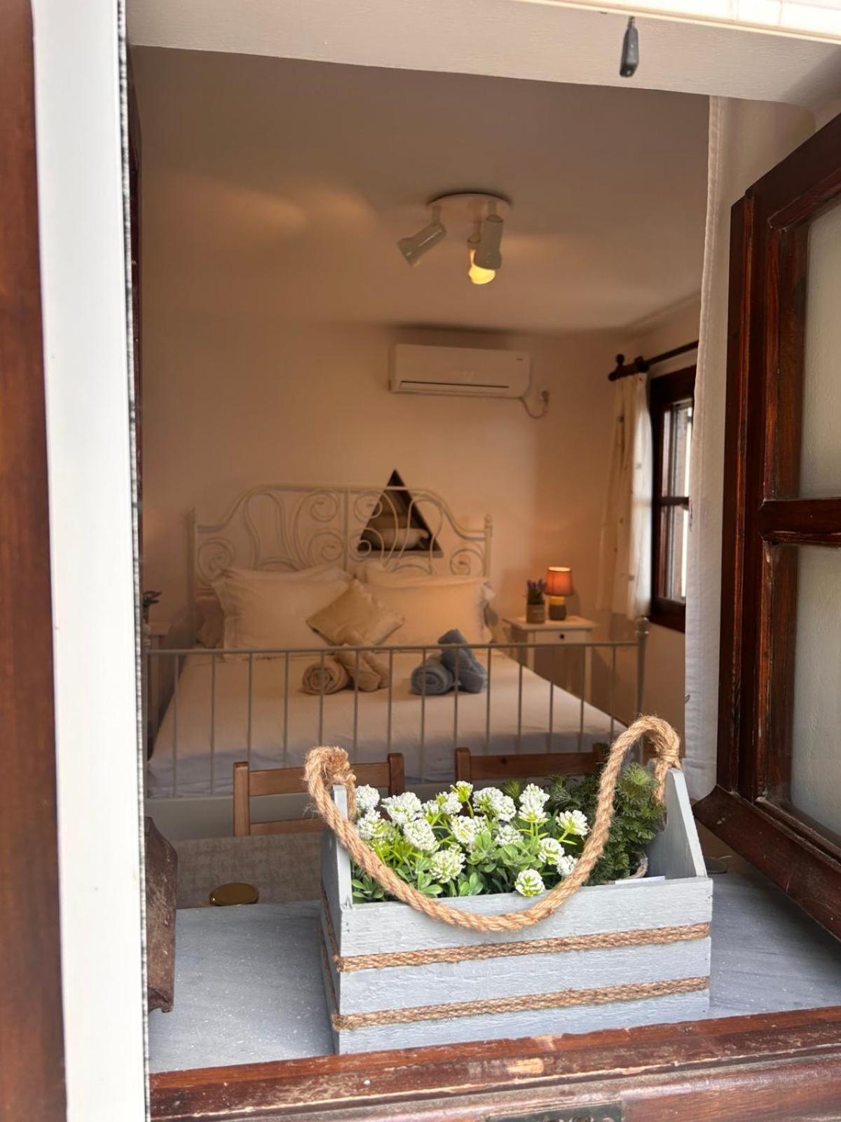 אגיוס רומנוס Grandpa Simos' Traditional Guest House מראה חיצוני תמונה