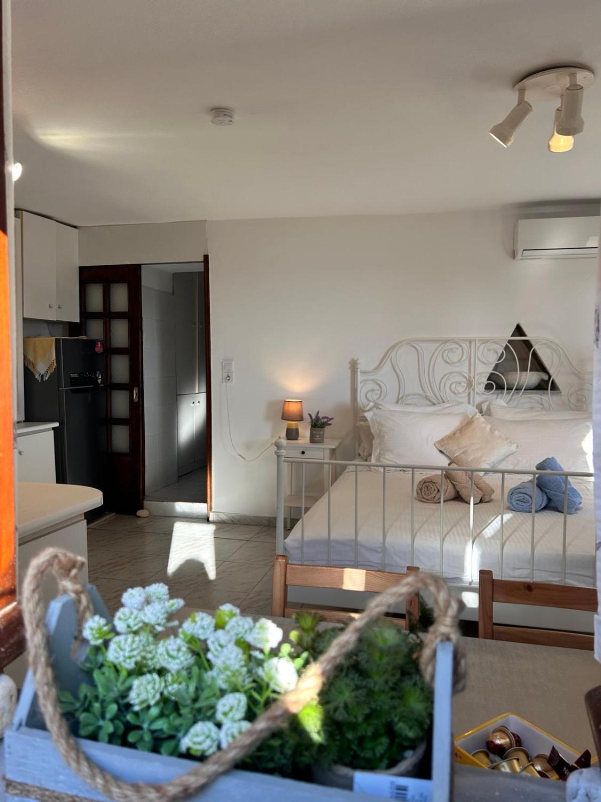 אגיוס רומנוס Grandpa Simos' Traditional Guest House מראה חיצוני תמונה